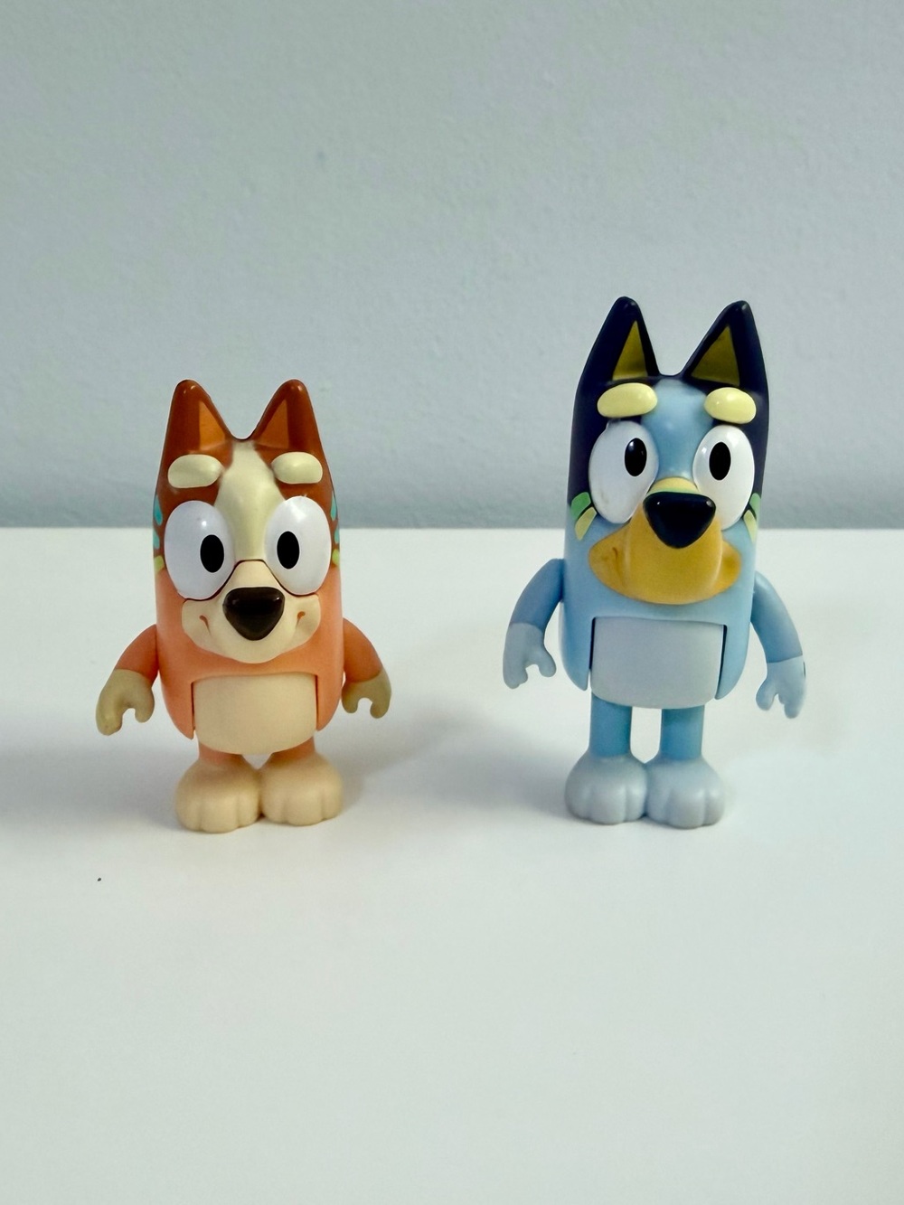 ($4 when you bundle) Specialty Bluey Figurines - Bluey and Bingo
